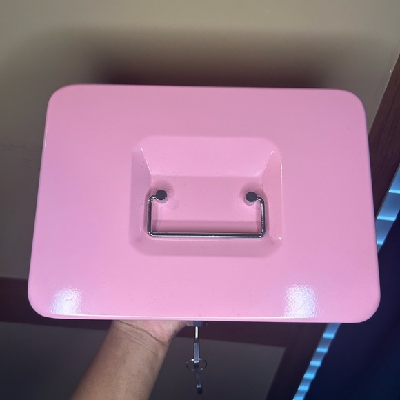 Lock box - Picture 3 of 4